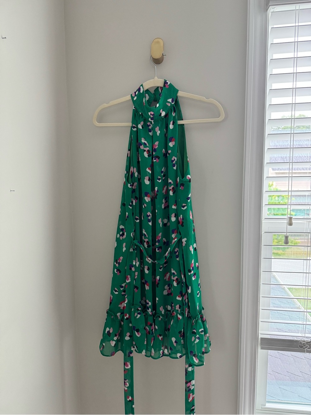 VICI Green Floral Tie-Halter Dress with Ruffled Hem